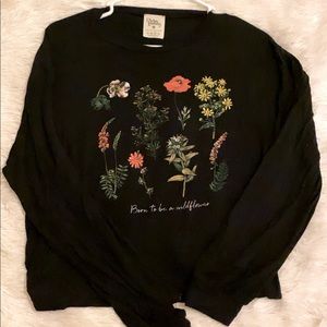 Born to be a wallflower blouse